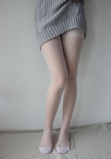 视频大学生卧室沙龙女
